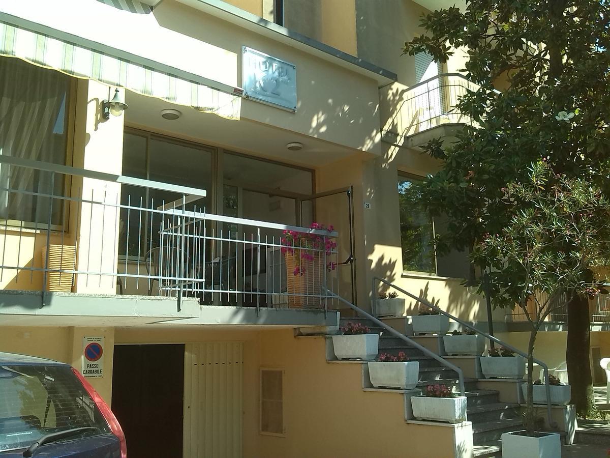 K2 Hotel Cattolica Exteriör bild
