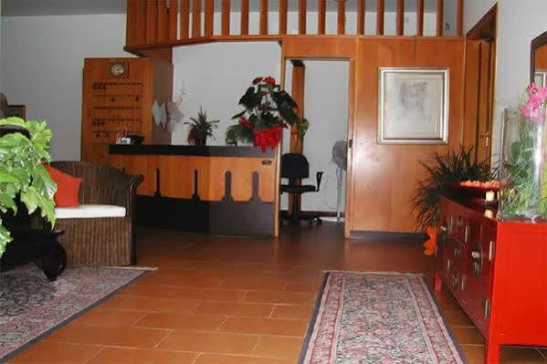 K2 Hotel Cattolica Exteriör bild